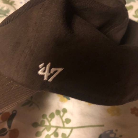 NY Yankees Hat - Picture 3 of 3